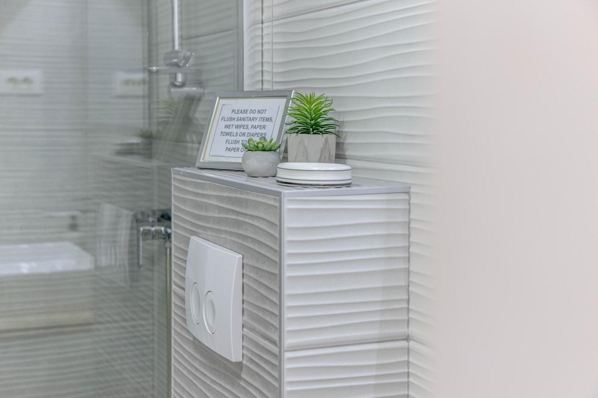 Apartman Dioniz Split Exteriör bild