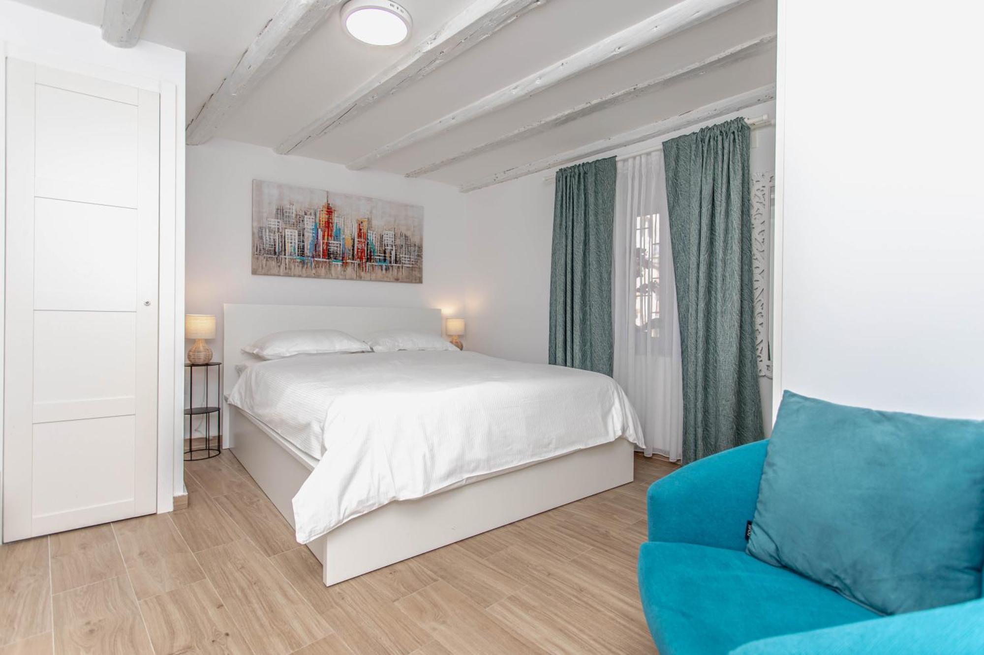 Apartman Dioniz Split Exteriör bild