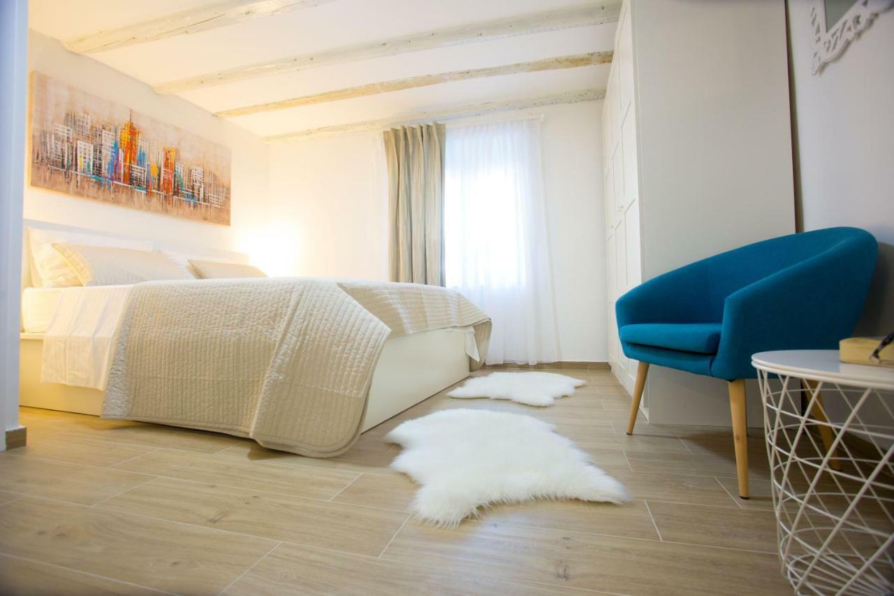 Apartman Dioniz Split Exteriör bild